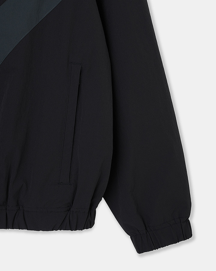 【5525 × UNITED ARROWS GOLF】5525 V-LINE BLOUSON 詳細画像 BLACK 5